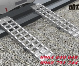 THANG DẮT XE DÀNH CHO Ô TÔ